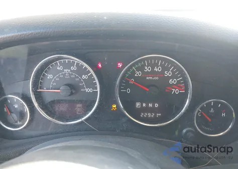 2015 Jeep Wrangler Unlimited Sport z USA, uszkodzony, nr VIN 1C4BJWDG4FL742392